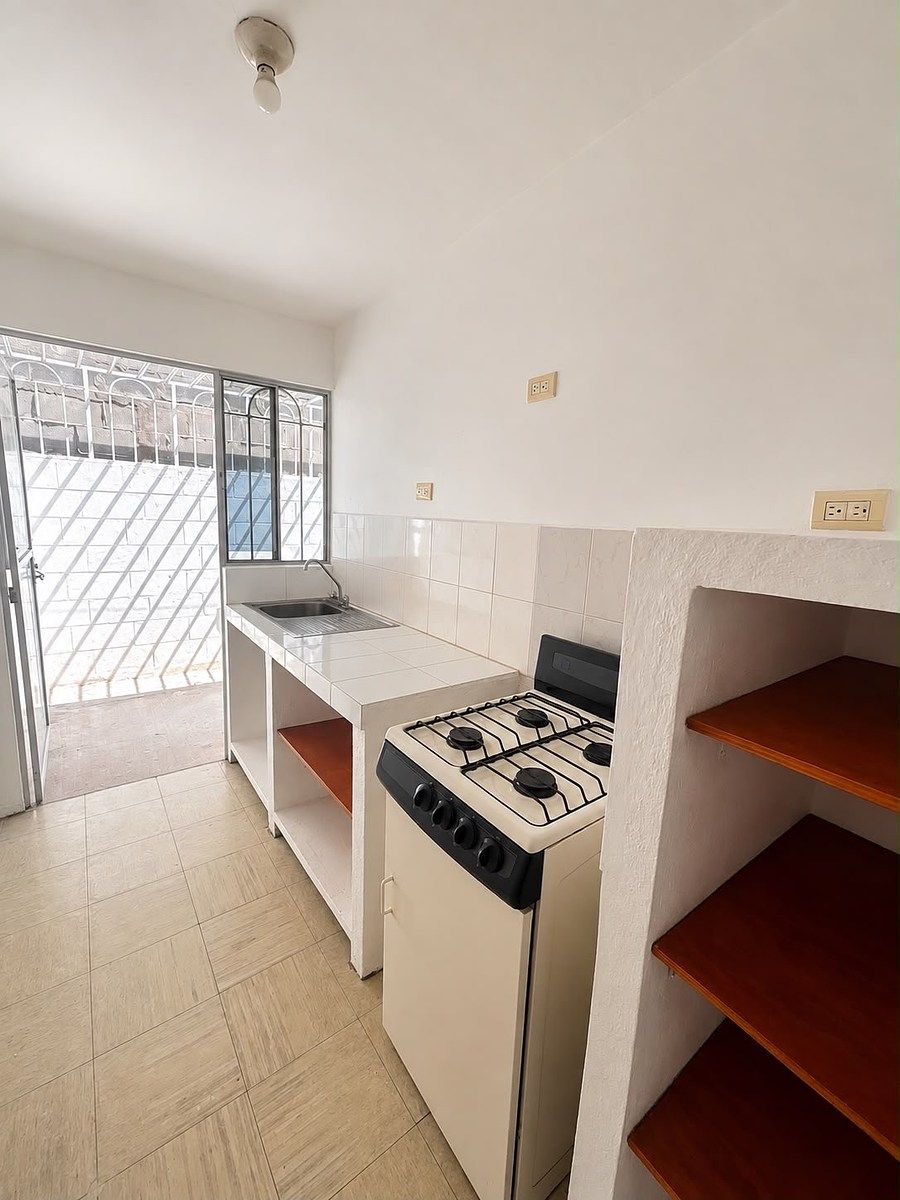 Casa em Colinas de Santa Cruz 2a Sección, Querétaro, foto 5 de 12