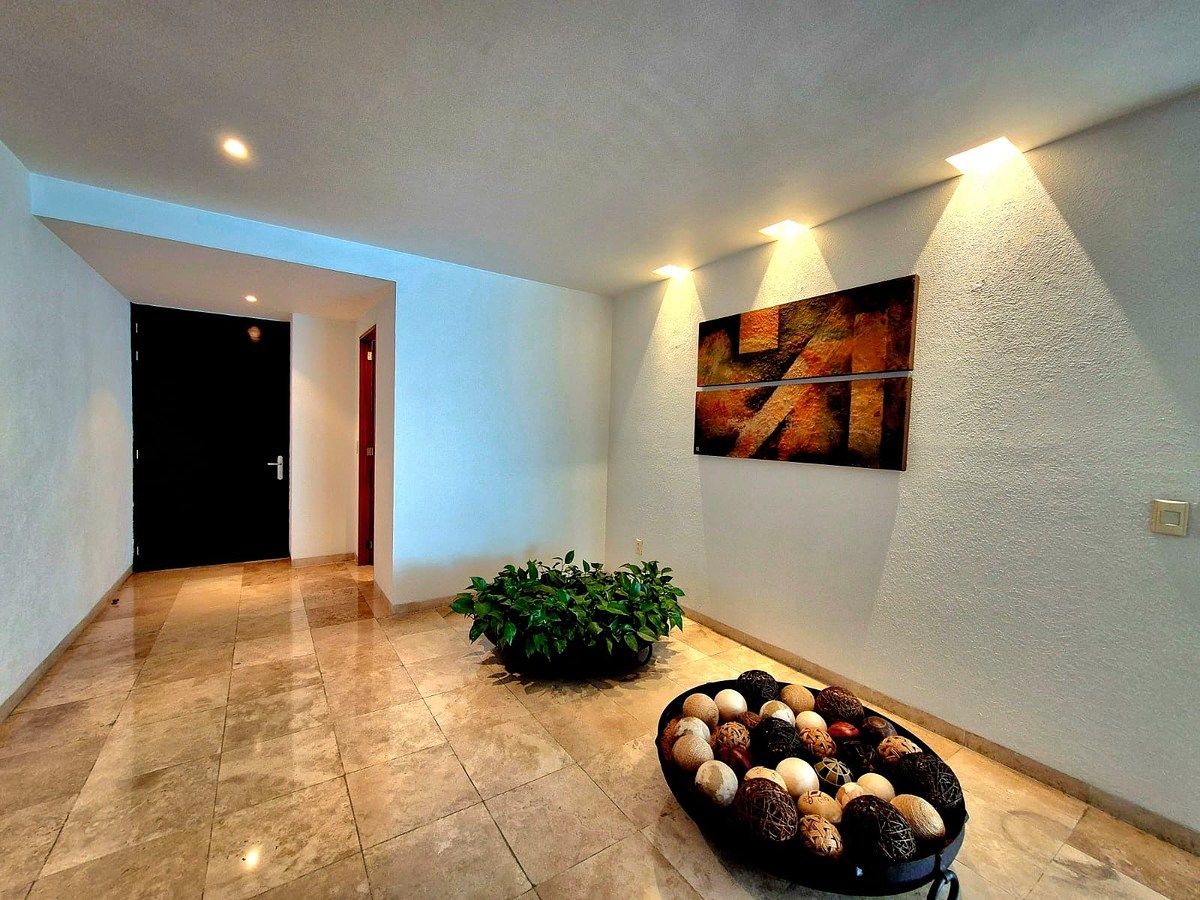 Entrada, foto 1 de 30