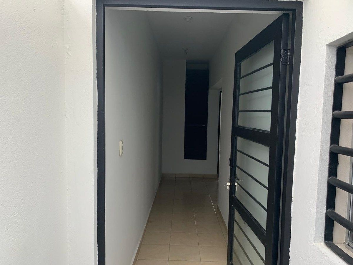 Retail Space in Mitras Centro, Monterrey, photo 3 of 13