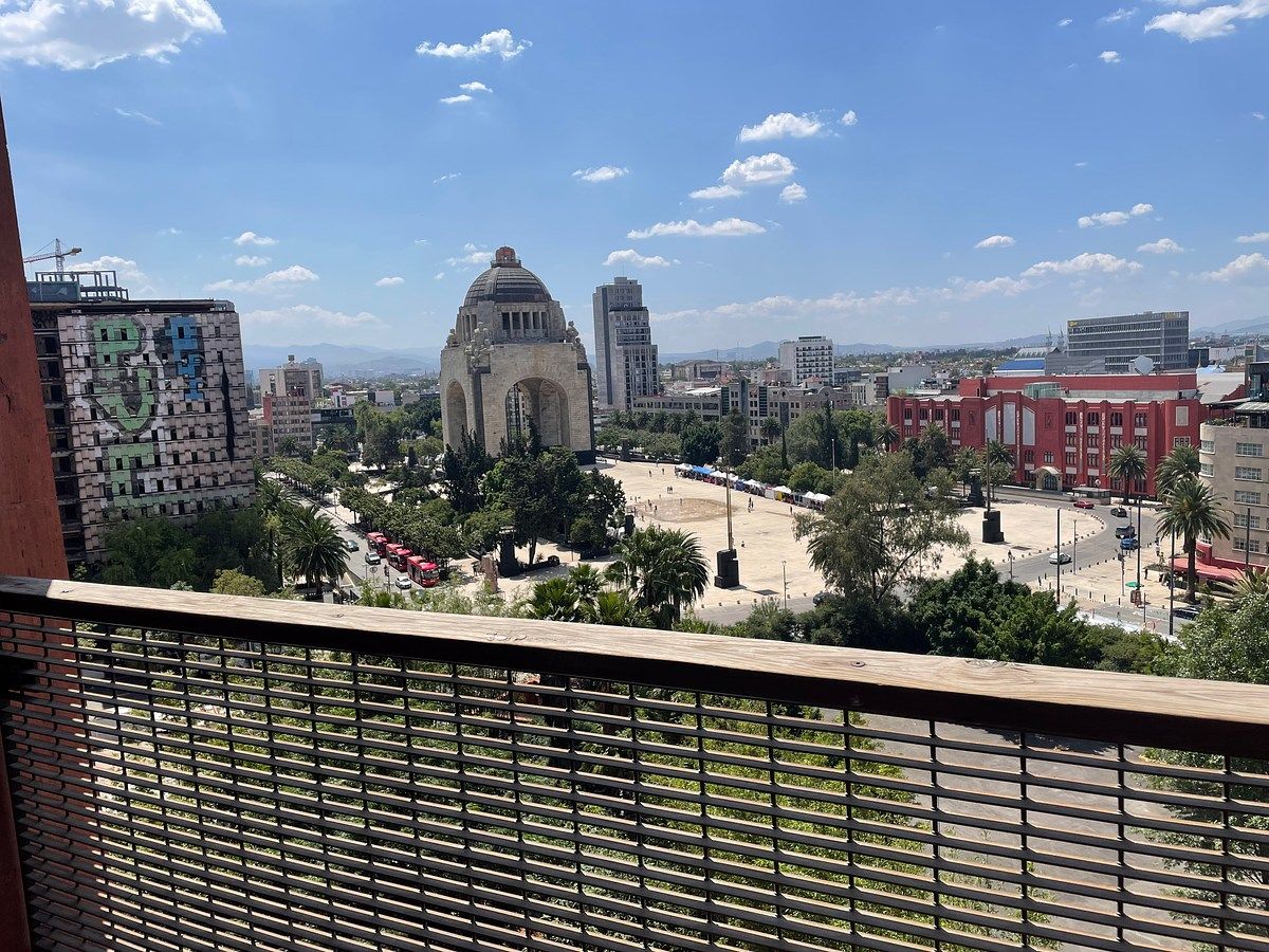 CON VISTA AL MONUMENTO DE LA REVOLUCION, foto 18 de 18