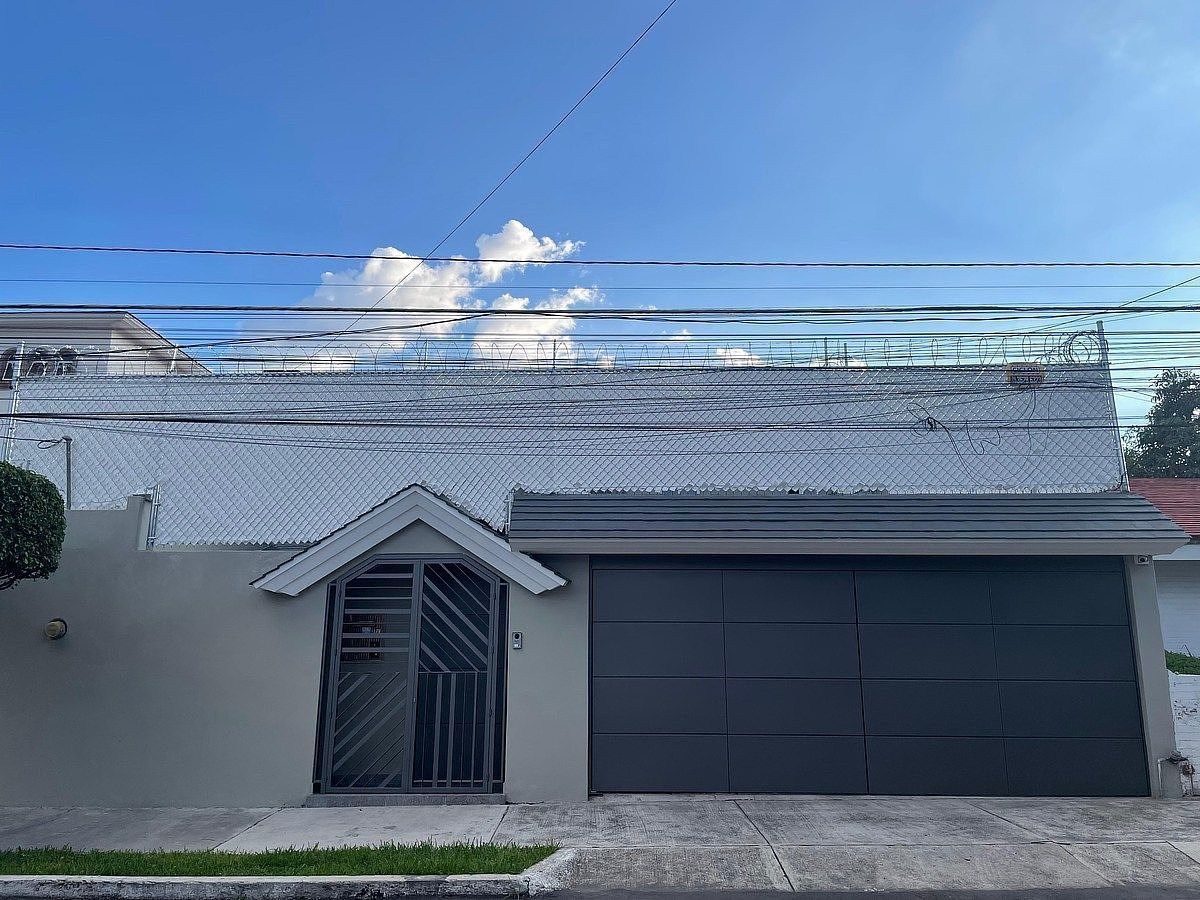 Casa em Ciudad Del Sol, Zapopan, foto 2 de 27