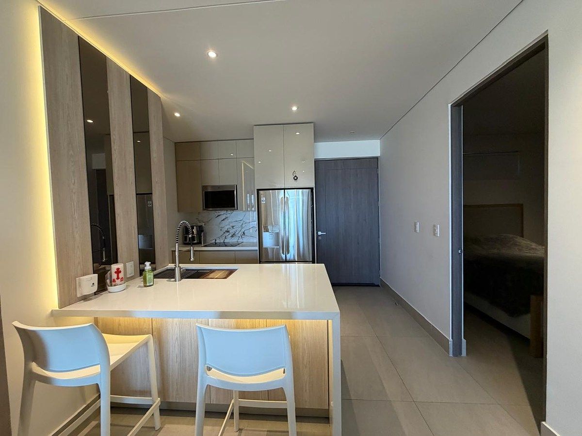 Apartamento Equipado e Mobilado à Venda na Torre Boreal, foto 1 de 24