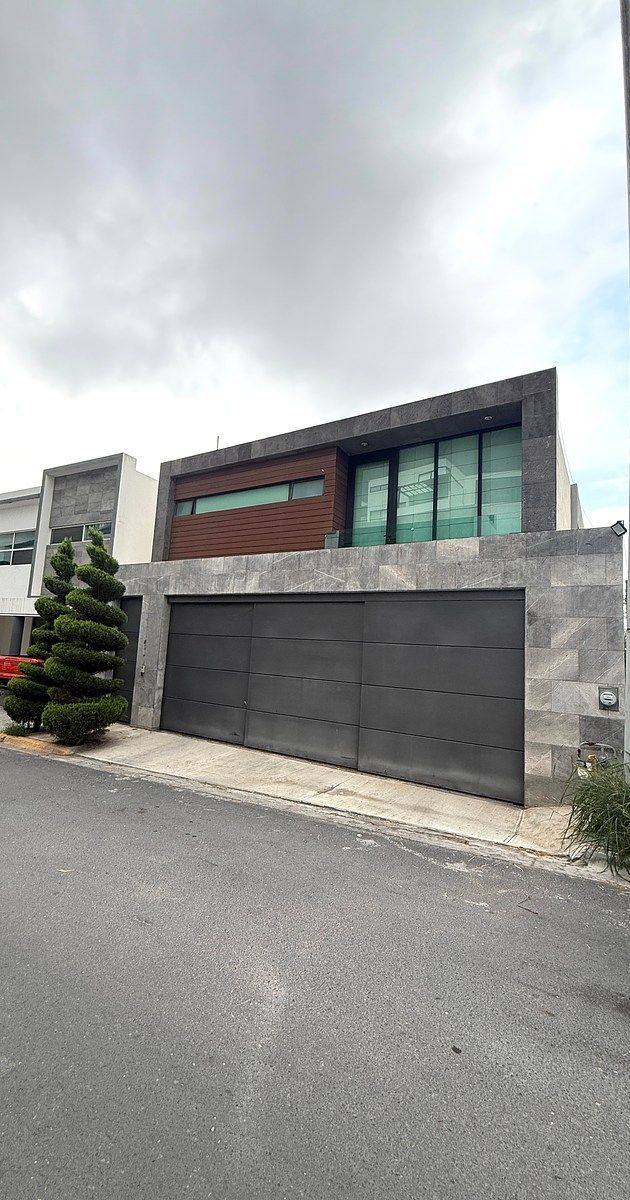 House in Monteleón, Monterrey, photo 2 of 19