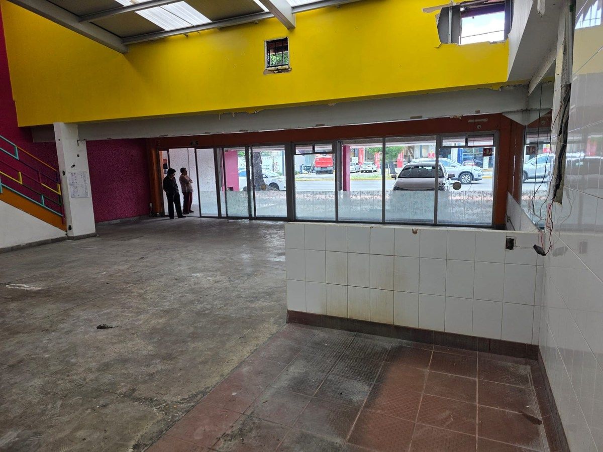 Local comercial en Residencial Acoxpa, Tlalpan, foto 14 de 26
