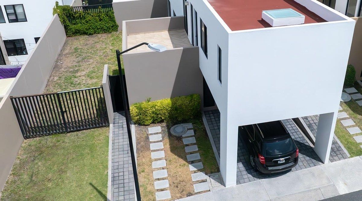 House for Rent/Sale, Zibata, photo 1 of 16