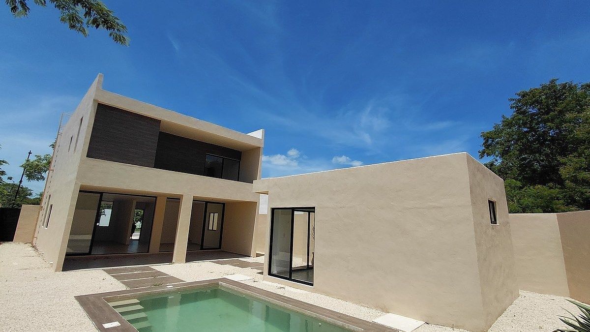 Casa Nueva en Blanca Residencial – Terreno Excedente de 411m², Alberca y 4 Rec, foto 1 de 9