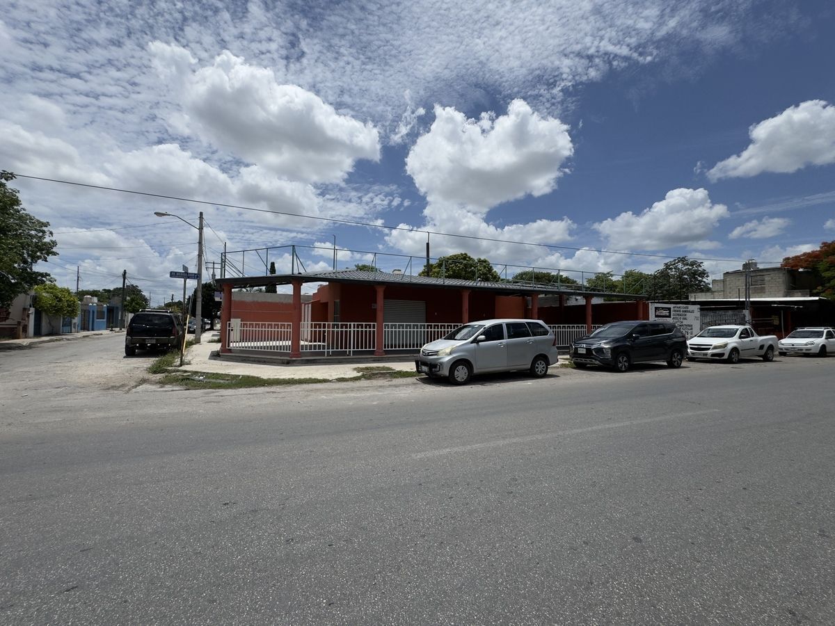 Local comercial en Jardines de Nueva Mulsay III, Mérida, foto 11 de 28