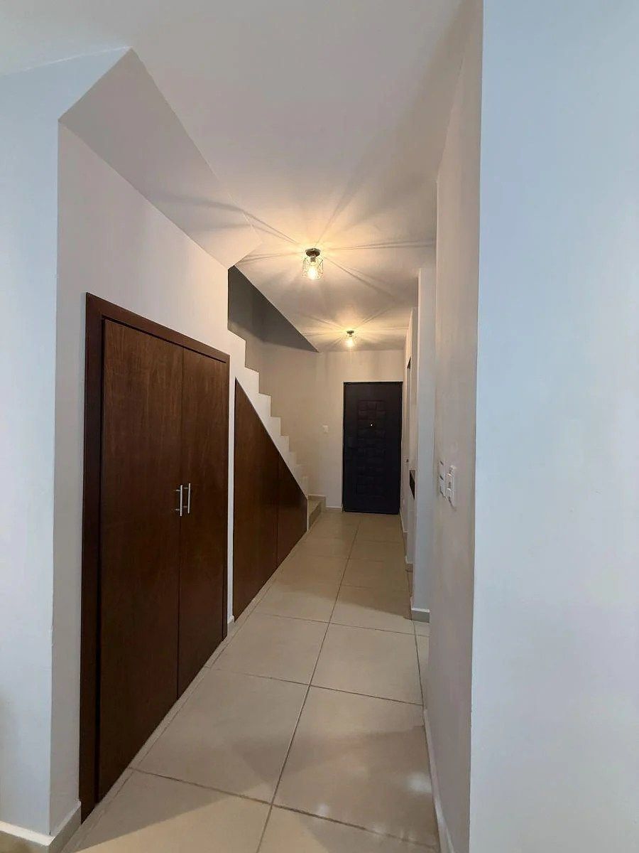 Casa em Lombardía Residencial, Apodaca, foto 5 de 23
