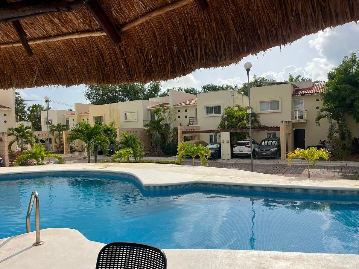 ALUGUEL OU VENDA DE LINDA CASA REAL DE ESCOLAS $21,000/$3,590,000 MOBILIADA, foto 1 de 19