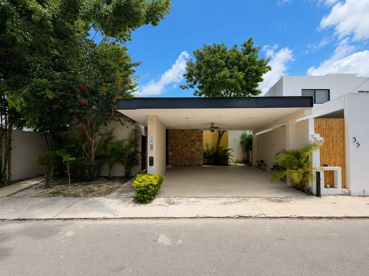 HOUSE FOR SALE IN MERIDA, PRIVATE IN CONKAL, photo 1 of 17