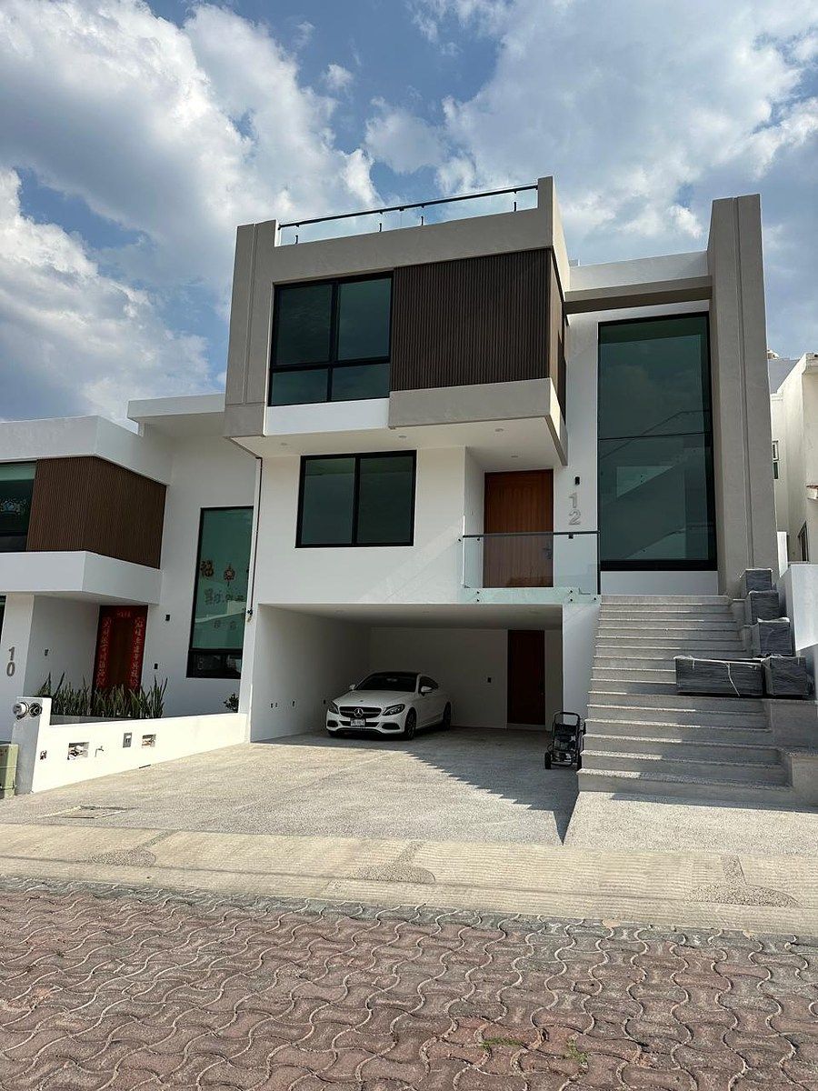CASA À VENDA CUMBRES CIMATARIO, foto 1 de 25