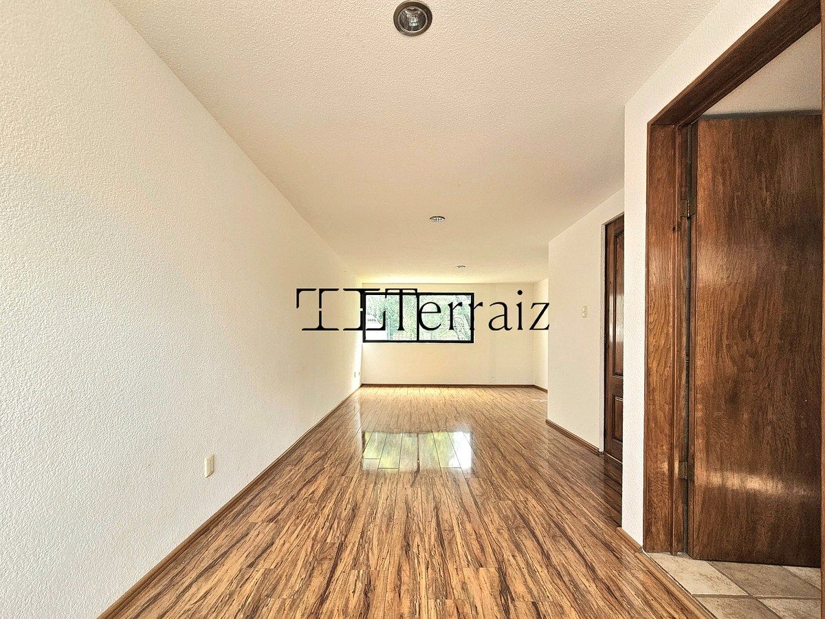 House in Ciudad Satélite, Naucalpan de Juárez, photo 12 of 12