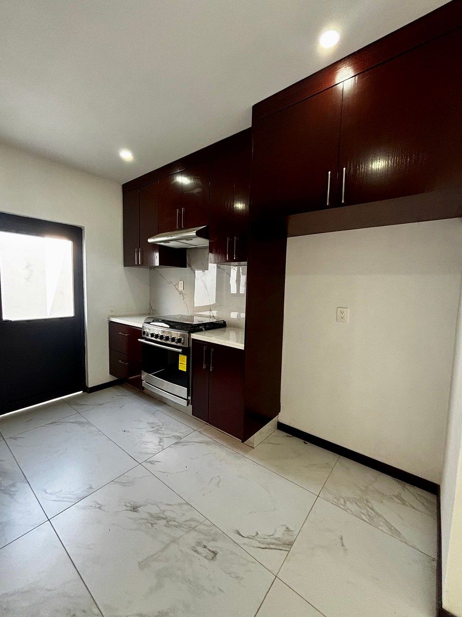 Casa em Jardines Del Valle, Zapopan, foto 11 de 26