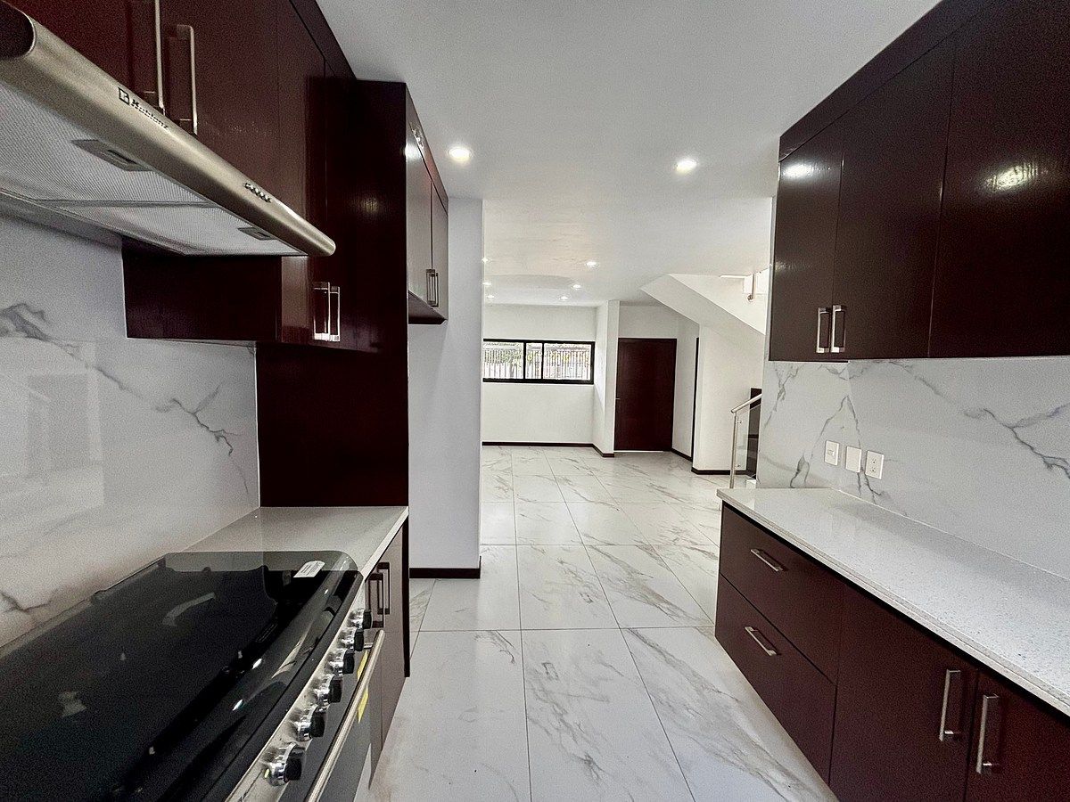 Casa em Jardines Del Valle, Zapopan, foto 14 de 26