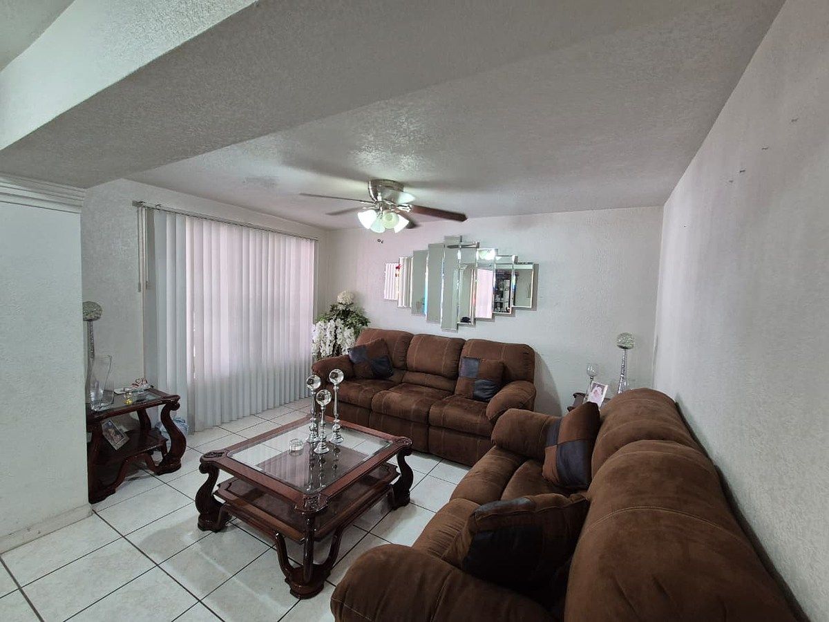 Casa en Laura Leticia, Chihuahua, foto 2 de 15