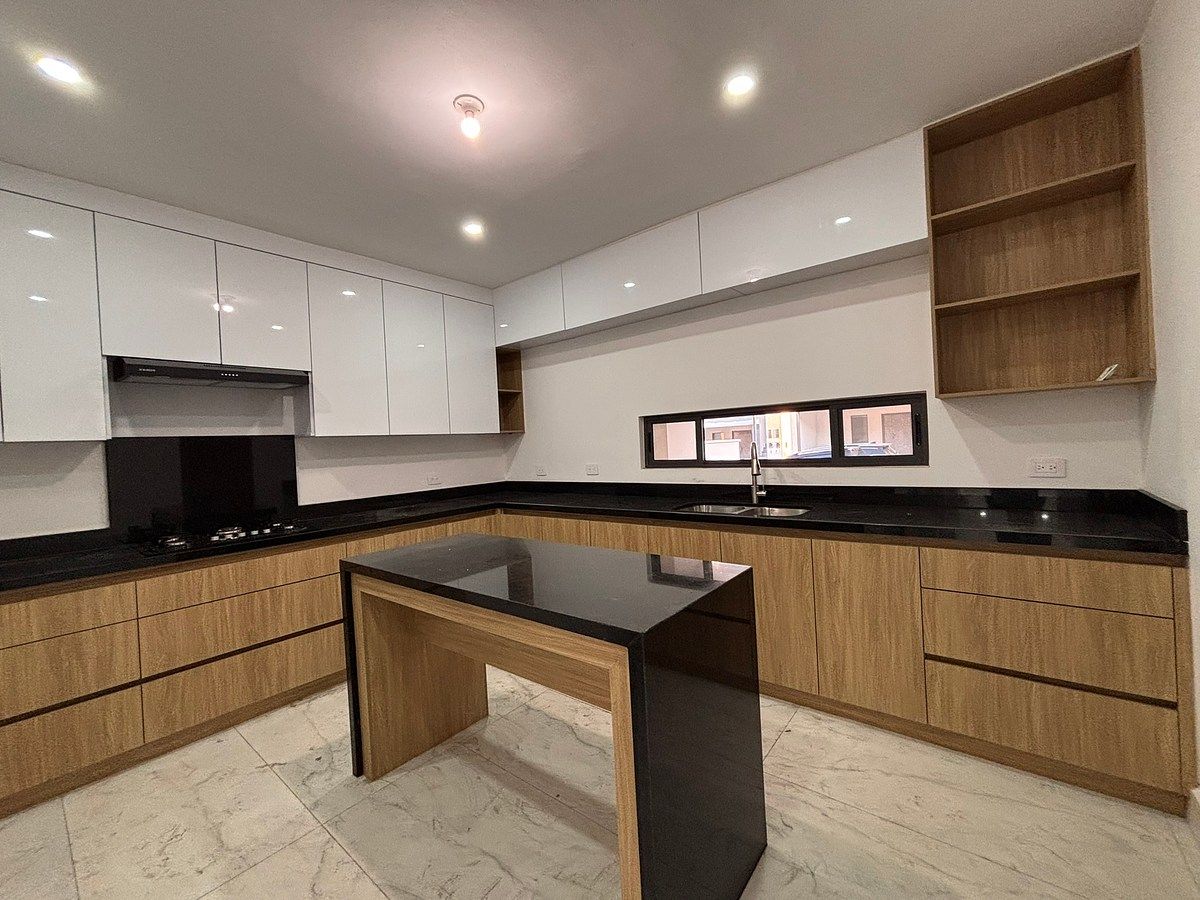 Casa nova para alugar Alcazar Residencial Dominio Cumbres, foto 1 de 19