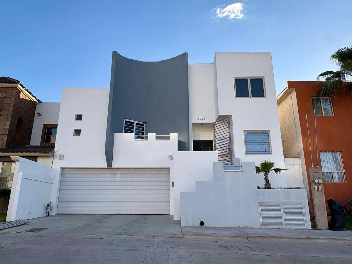 Casa à Venda Residencial Cumbres III, foto 1 de 43