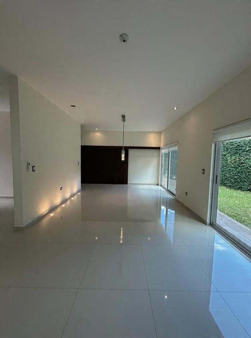 House in Carolco, Monterrey, photo 3 of 31