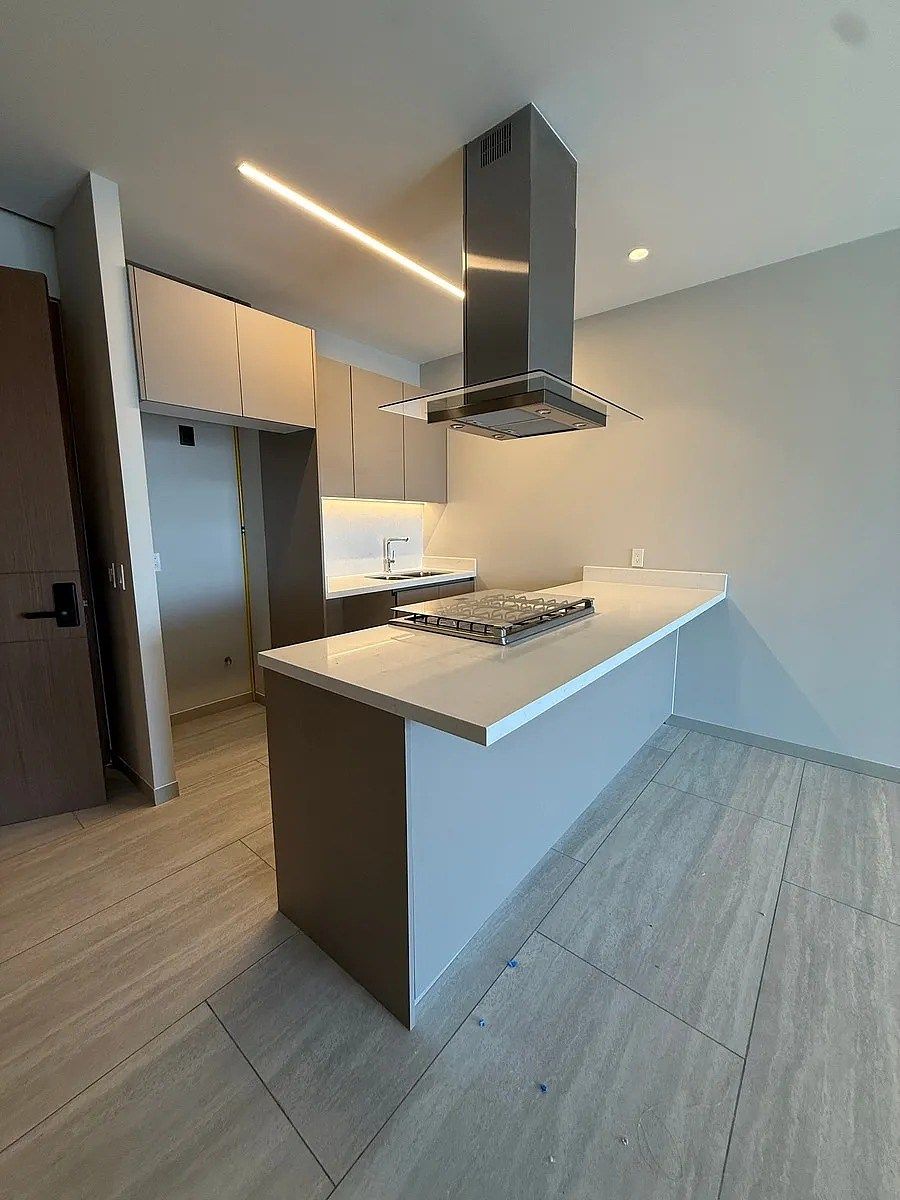 Department for Rent | Landmark II, photo 1 of 42