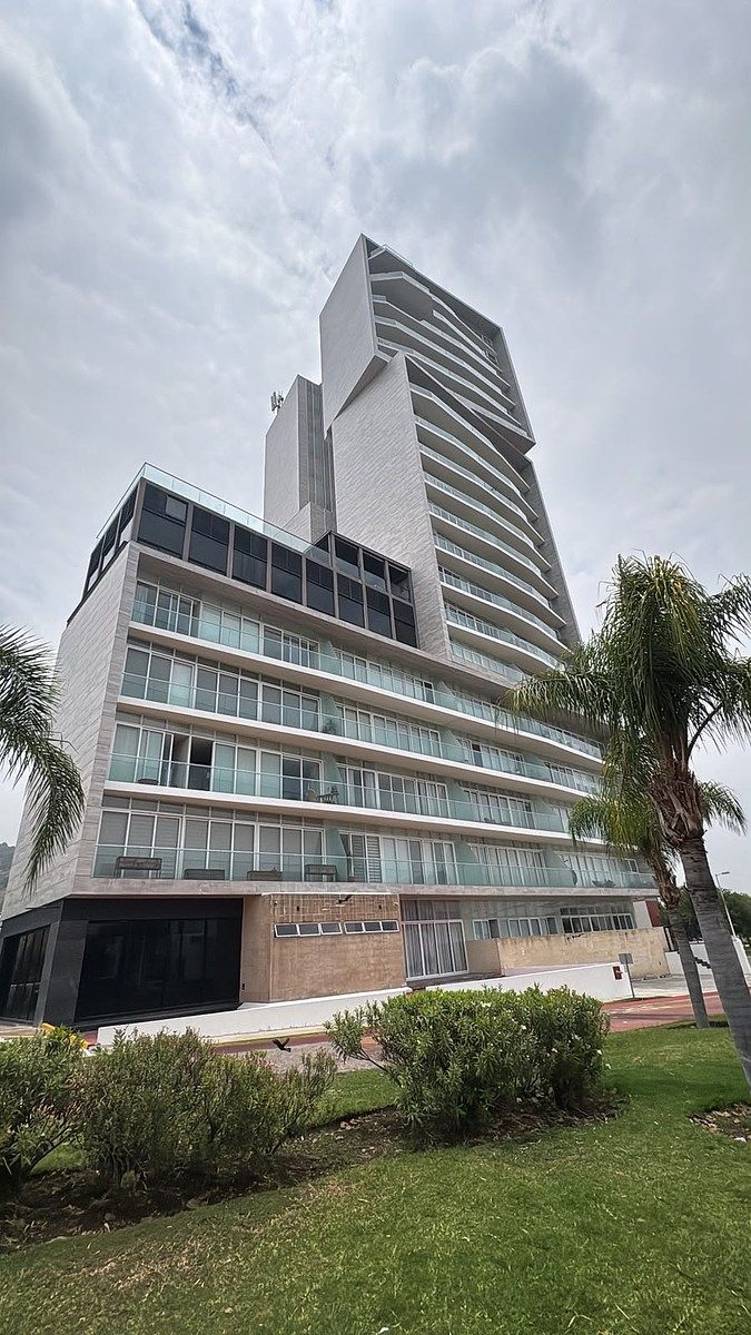 Departamento en planta baja en venta en Torre Hispania, La Rioja - foto 1