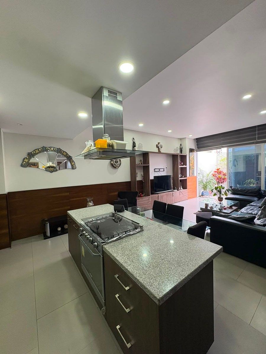 Departamento en planta baja en venta en Torre Hispania, La Rioja - foto 2