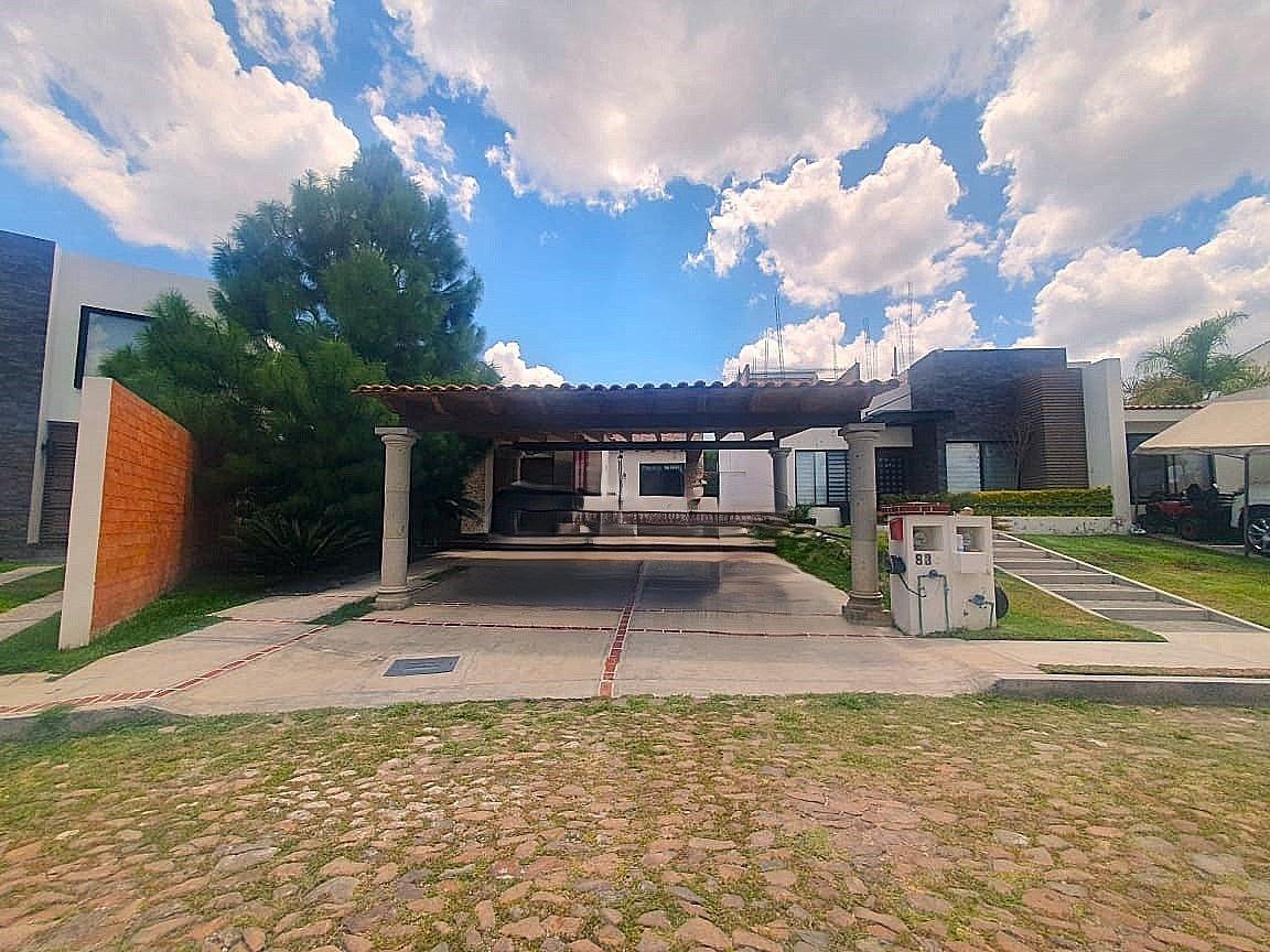 Casa en Residencial Haciendas de Tequisquiapan, Tequisquiapan, foto 2 de 24