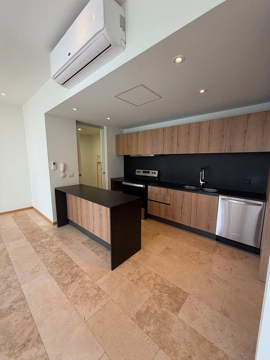 Apartment in Lomas Altas, Zapopan, photo 2 of 12