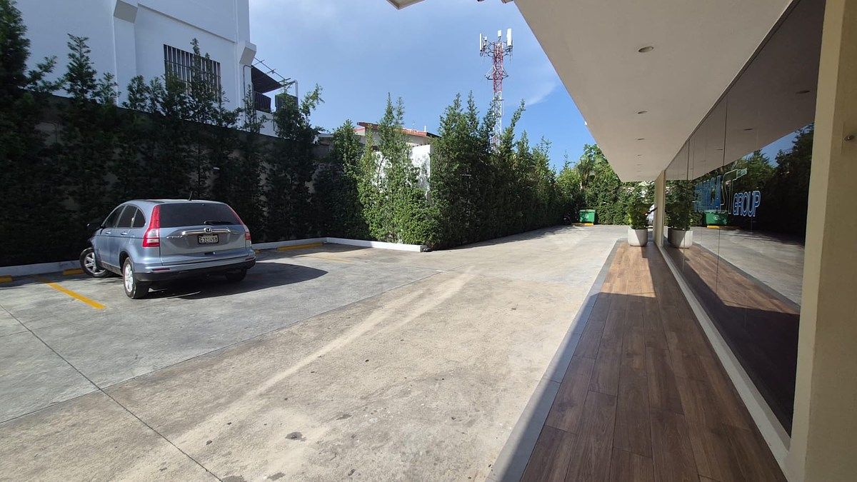 Local Comercial en Los Prados, Santo Domingo Centro (Distrito Nacional), foto 13 de 14