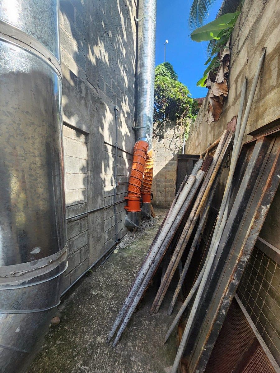 Nave en Manoguayabo, Santo Domingo Oeste, foto 3 de 16