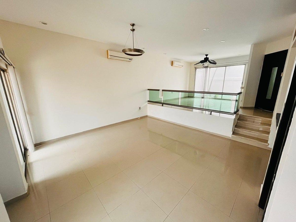 House in Lomas del Sol, Alvarado, photo 10 of 22