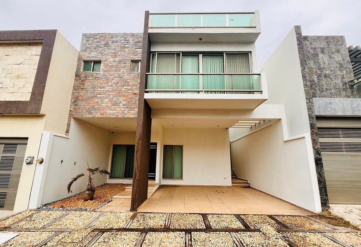 House for rent in Veracruz Frac. Lomas del Sol, photo 1 of 22