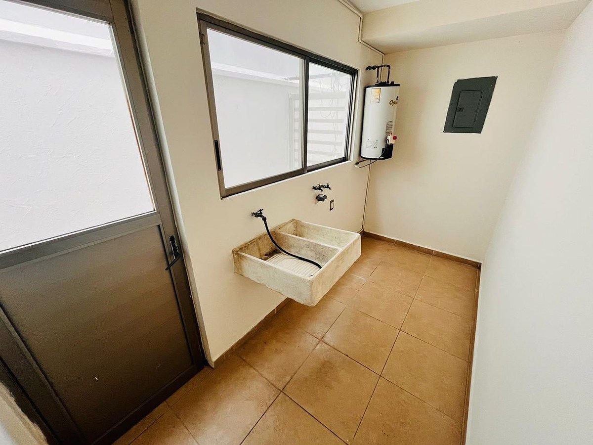 House in Lomas del Sol, Alvarado, photo 15 of 22