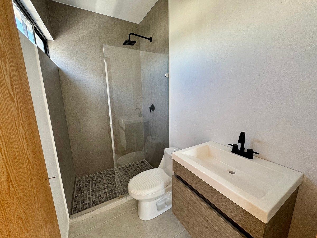 Baño recámara principal, foto 10 de 19