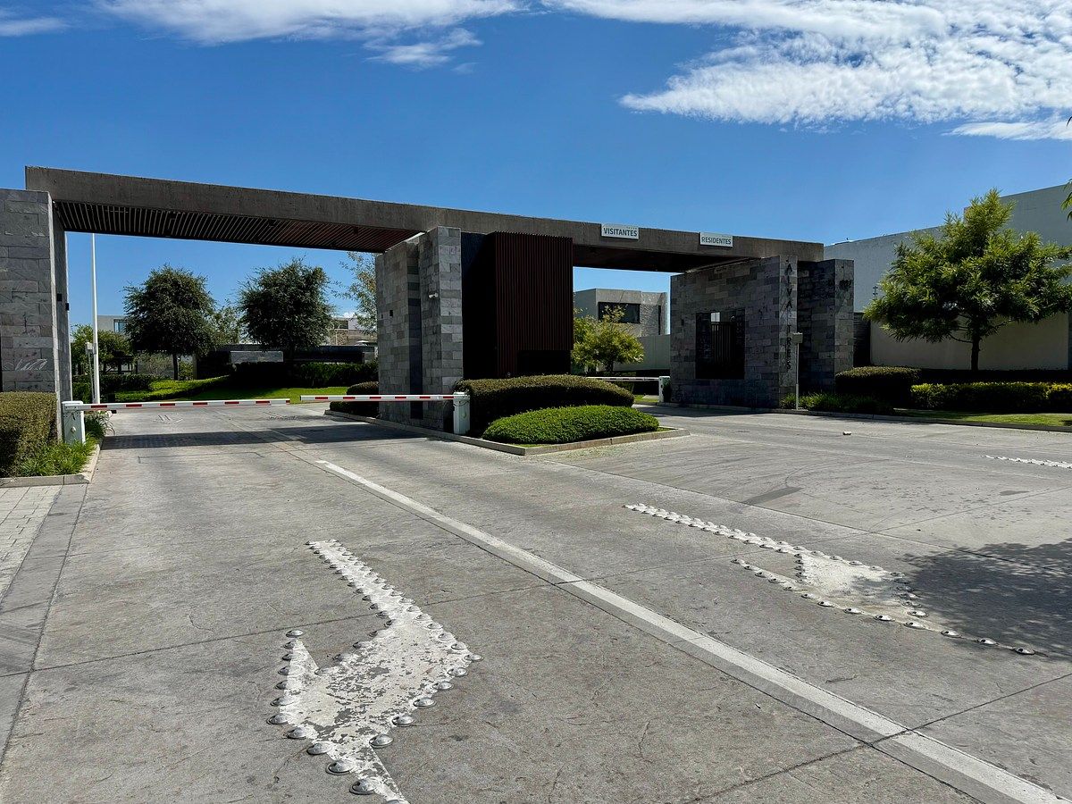 Caseta de ingreso, foto 19 de 19