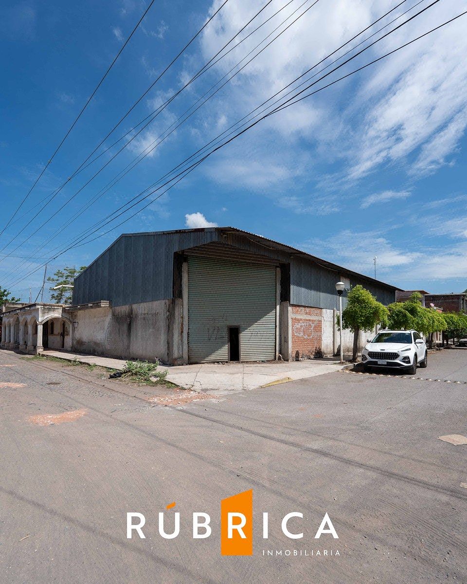 Bodega Comercial en Venta en Armería, Colima