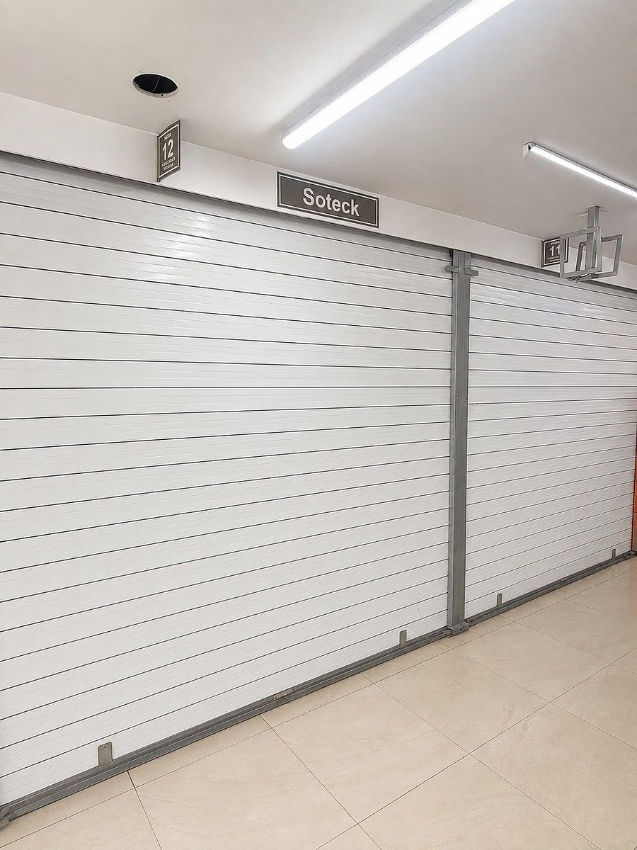 Local comercial en Arcos de Zapopan 1a. Sección, Zapopan, foto 2 de 7
