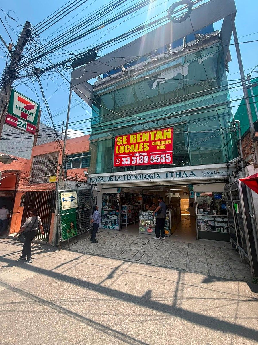 Local comercial en Arcos de Zapopan 1a. Sección, Zapopan, foto 6 de 7