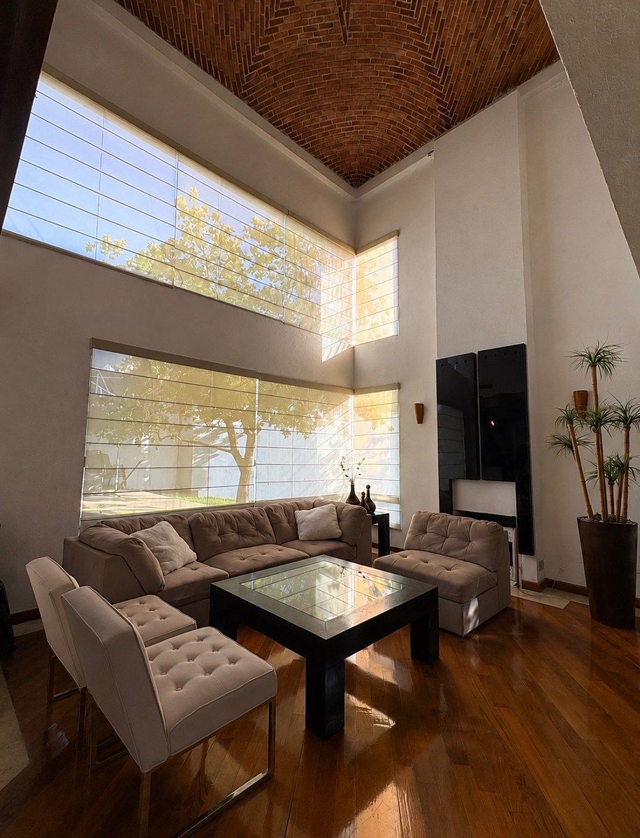 Casa en renta en Valle oriente en San Pedro Garza García, foto 1 de 12