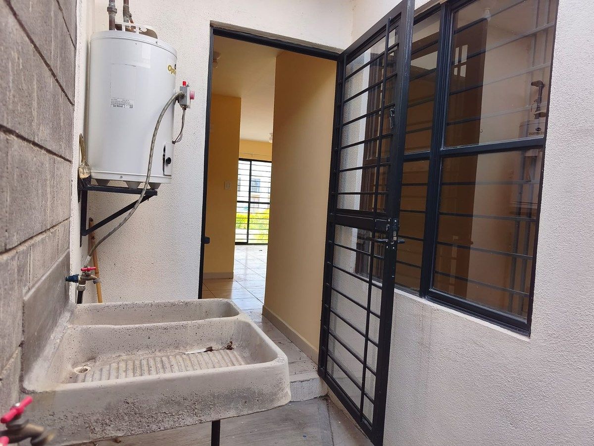 Casa em Paseos de San Miguel, Querétaro, foto 13 de 18