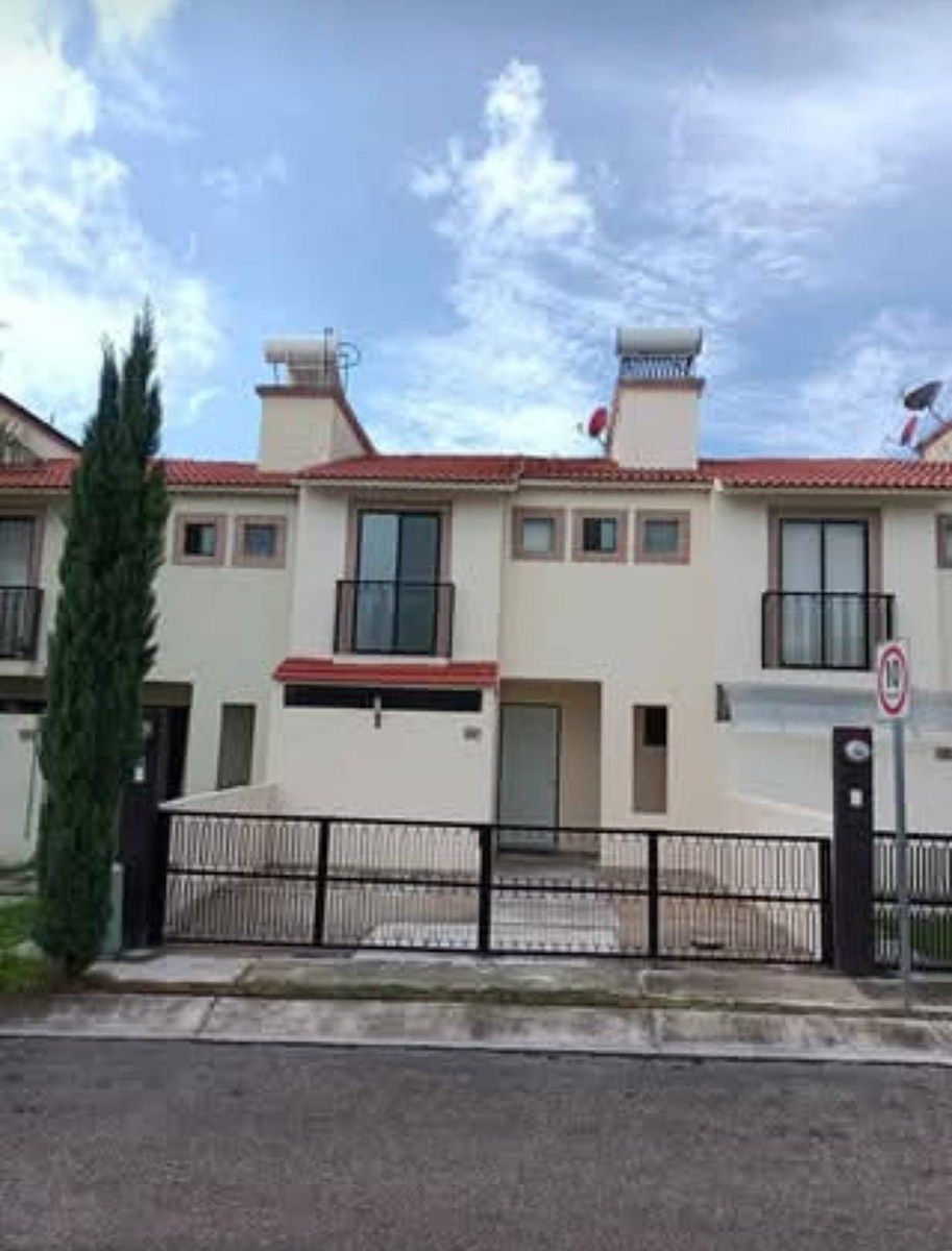CASA À VENDA FUENTES DEL LAGO, foto 1 de 14