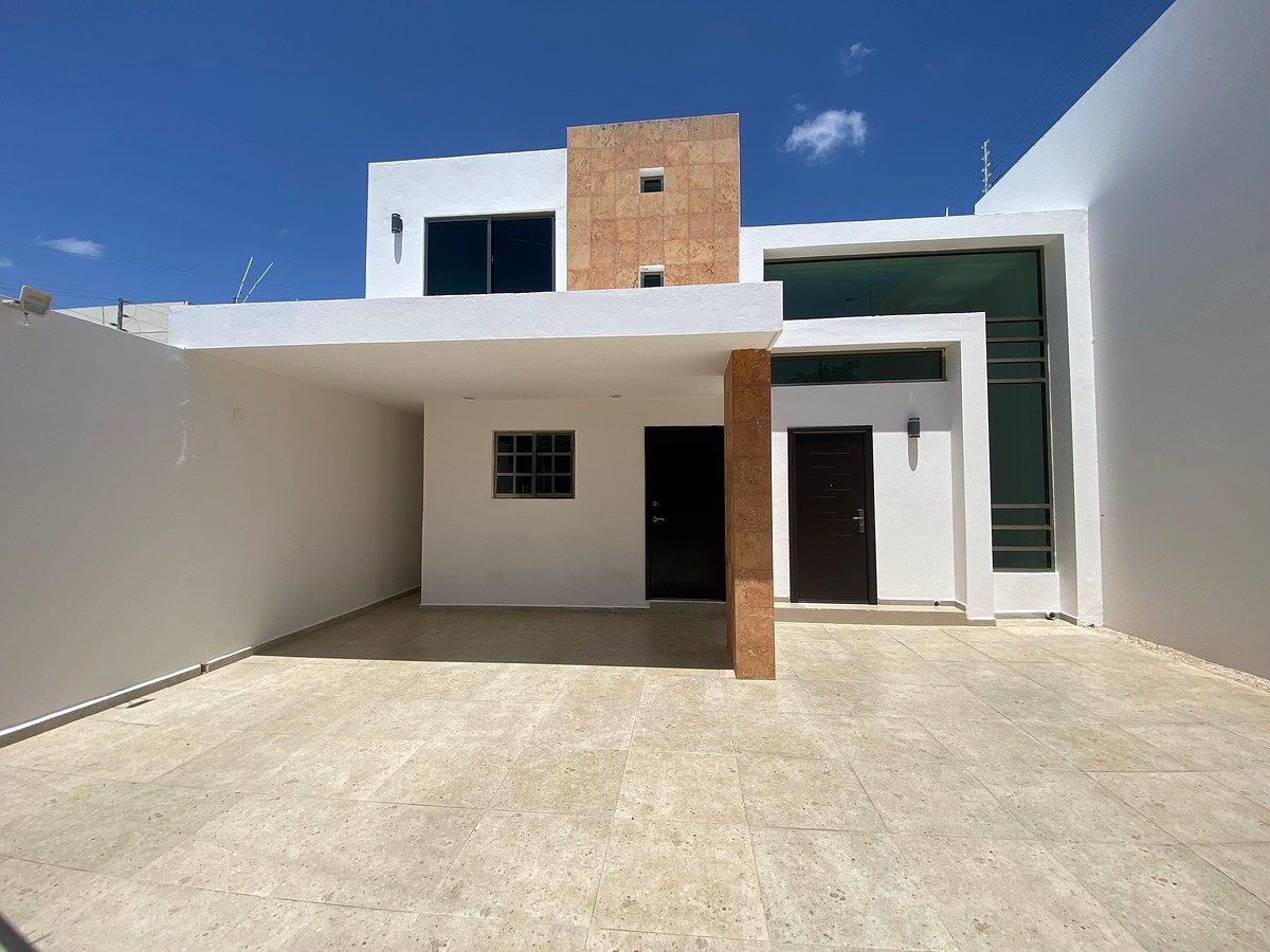 House in Montebello, Mérida, photo 2 of 48