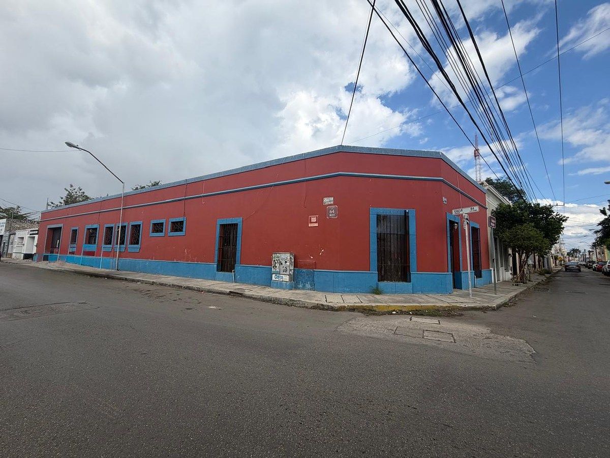 ALUGUE UMA CASA NA ESQUINA NO CENTRO DE MÉRIDA, foto 1 de 15