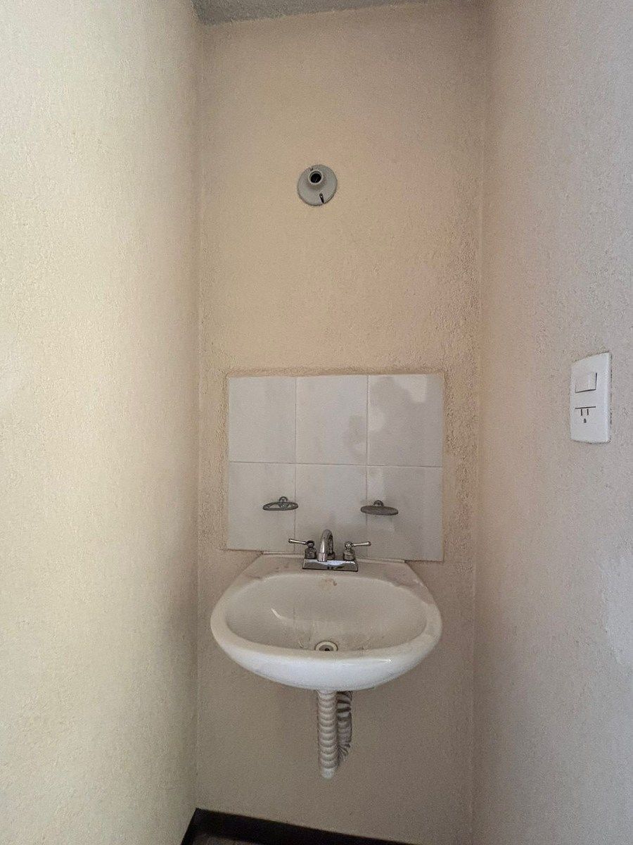 Casa em Los Héroes Tecámac II, Tecámac, foto 13 de 17