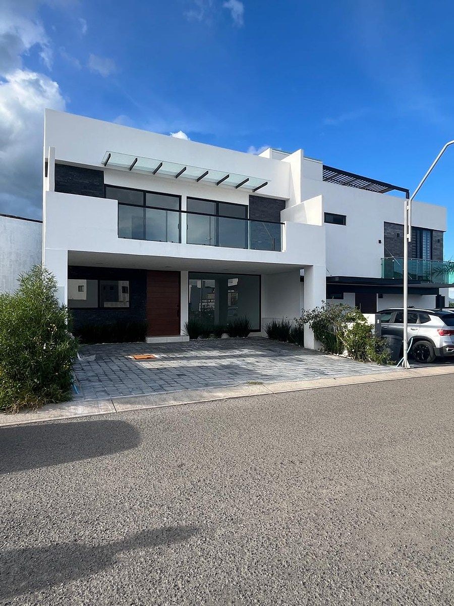 Casa Nueva Moderna  Muy Grande Preserve, foto 1 de 24