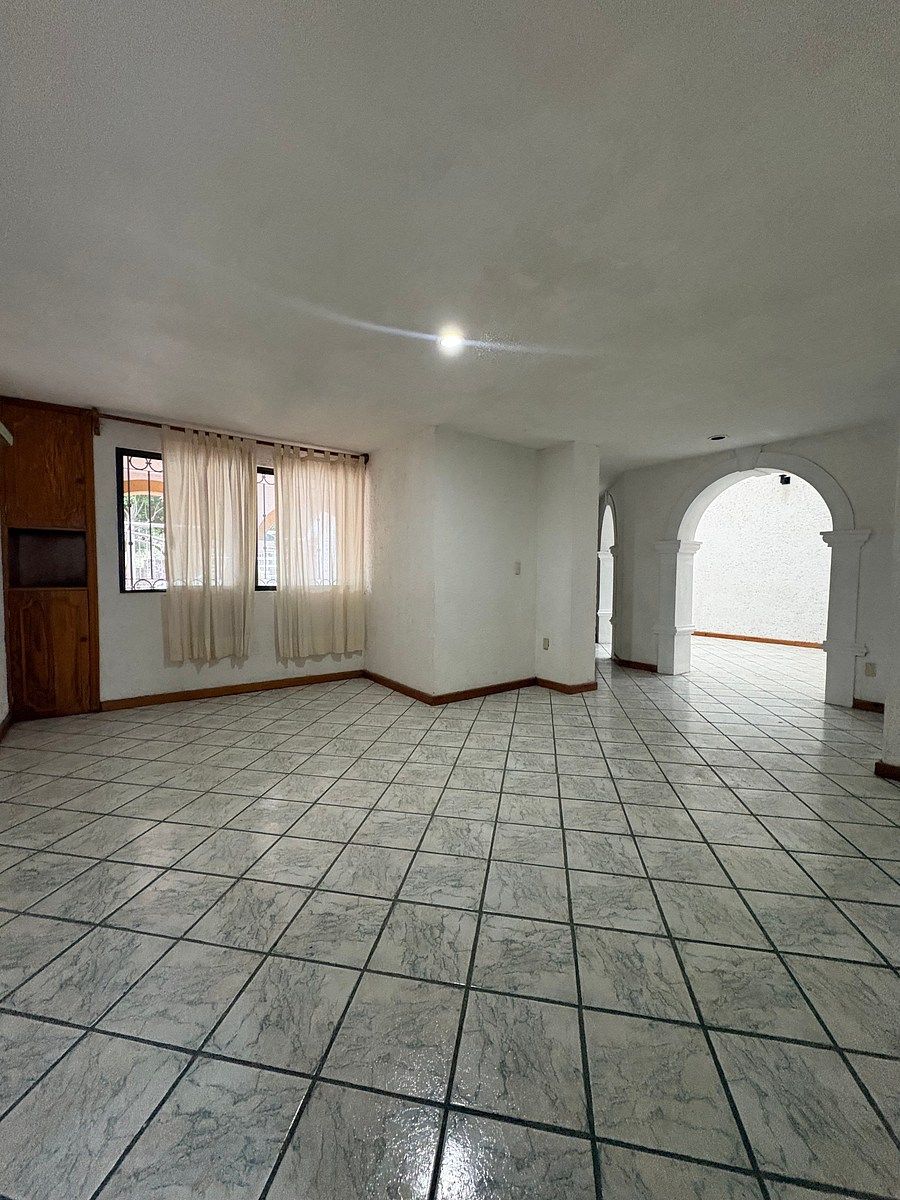 House in Las Brujas, Querétaro, photo 2 of 27
