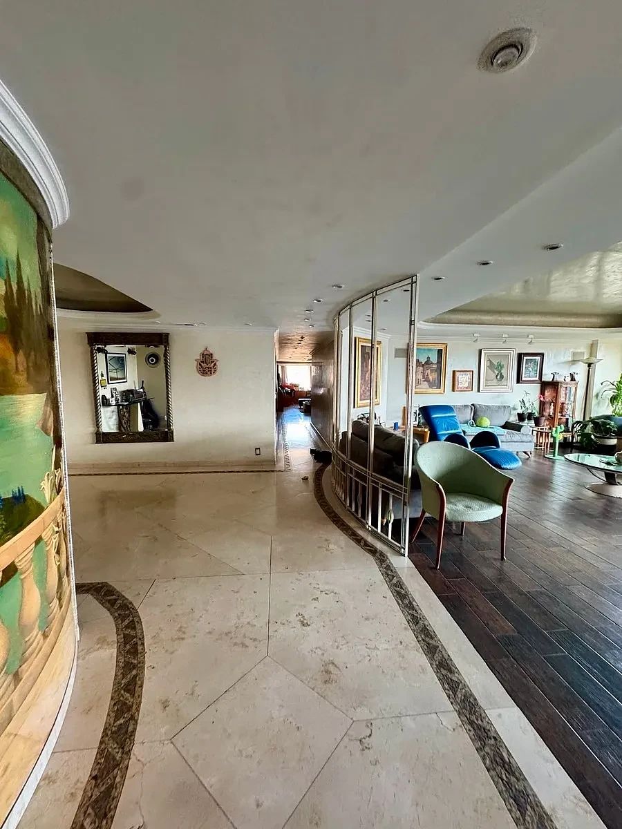 Apartment in Bosques de las Palmas, Huixquilucan, photo 2 of 28