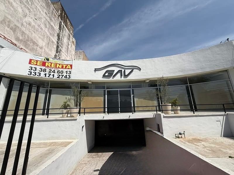 Local comercial para alugar na Av. Patria – Lomas de Atemajac, foto 1 de 14