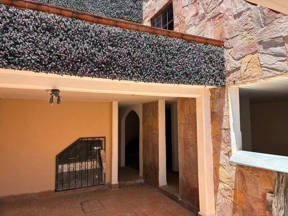 Casa em San Jorge Pueblo Nuevo, Metepec, foto 4 de 12