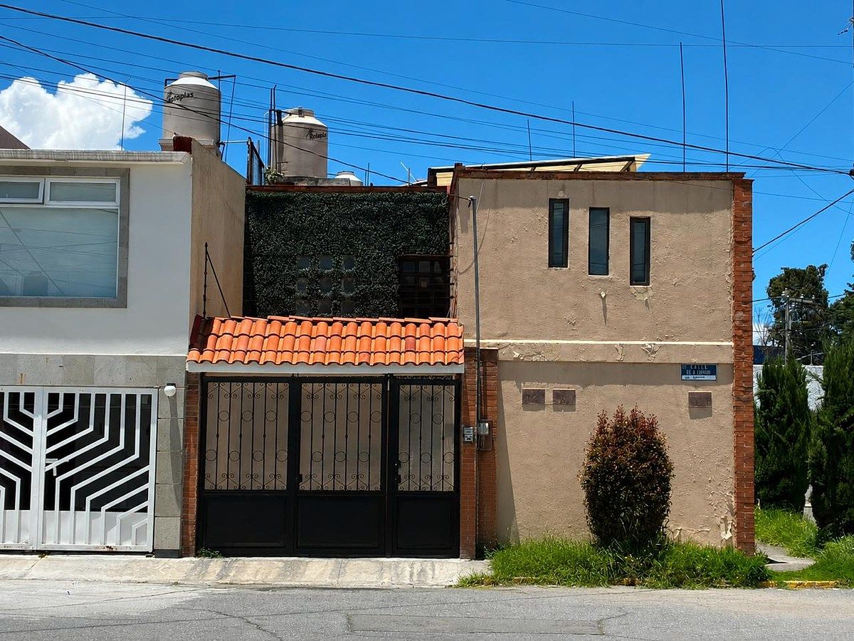CASA À VENDA NA ESQUINA | SAN JORGE PUEBLO NUEVO, METEPEC, foto 1 de 12