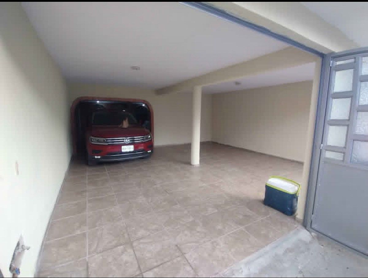 LOCAL COMERCIAL EN VENTA CERCA DEL HOSPITAL DE LA MUJER, foto 1 de 10